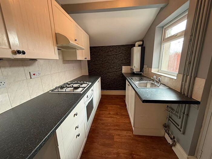 2 Bedroom Property To Rent In Main Street, Sutton-In-Ashfield, NG17