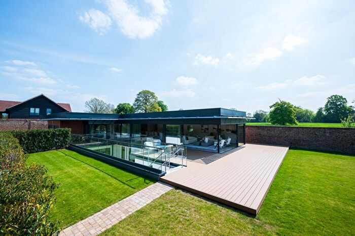 5 Bedroom Detached House For Sale In The Walled Gardens, Potters Bar, EN6