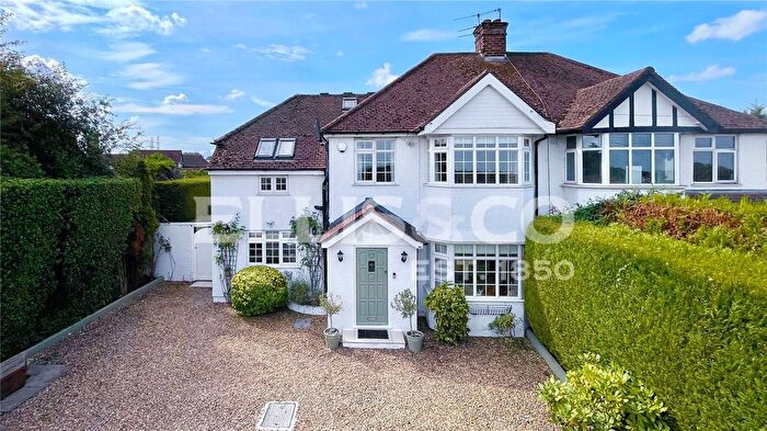 4 Bedroom Semi-Detached House For Sale In Hilfield Lane, Aldenham, Watford, Hertfordshire, WD25