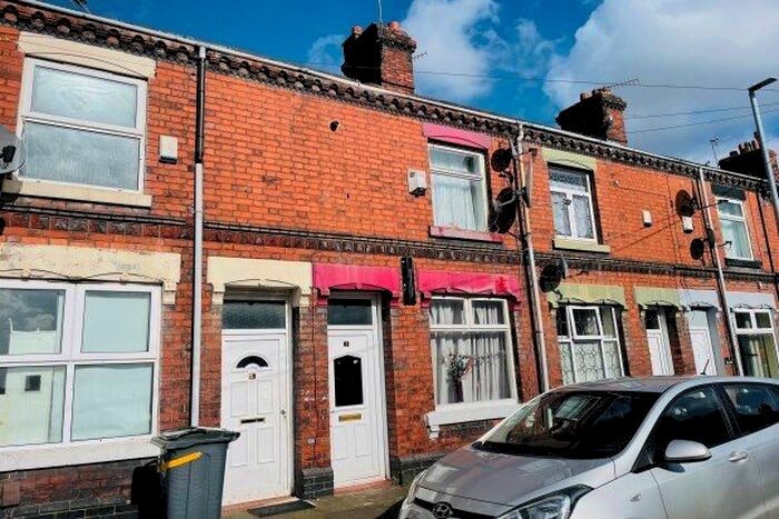 2 Bedroom Terraced House To Rent In Pinnox Street, Stoke-On-Trent, ST6