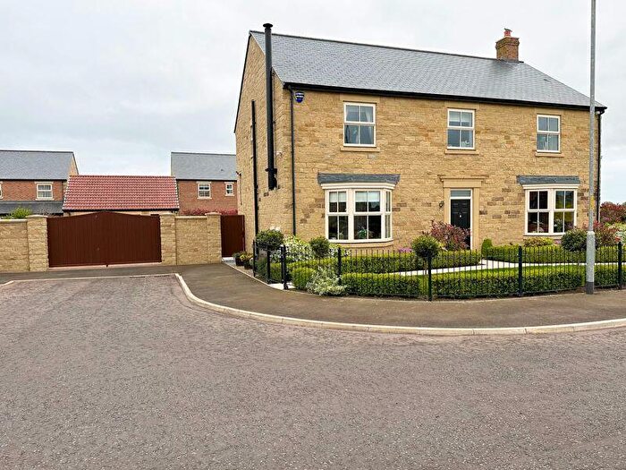 5 Bedroom Detached House For Sale In Earls Grove, Warkworth, NE65