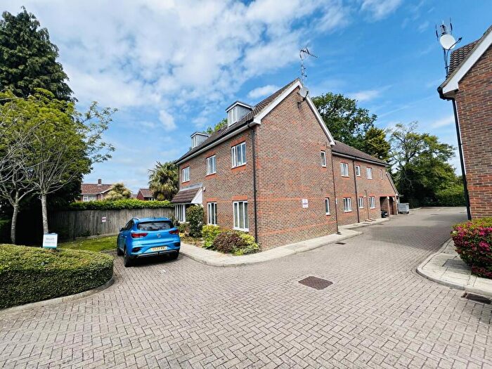 1 Bedroom Flat To Rent In West Green, RH11