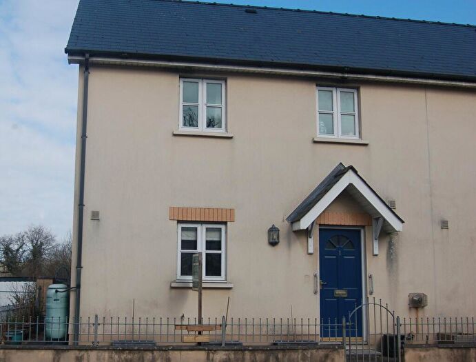 3 Bedroom Semi-Detached House For Sale In Swn Yr Afon, Newcastle Emlyn, SA38