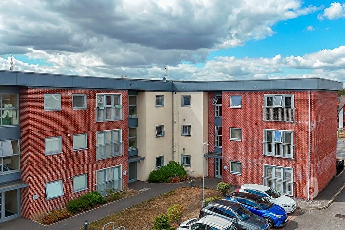 2 Bedroom Flat For Sale In Wentworth Place, London Road, Binfield, Berkshire, RG42