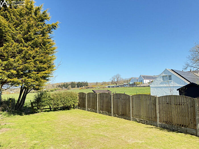 8 Bedroom Detached House For Sale In Penysarn, Amlwch, Anglesey, LL69
