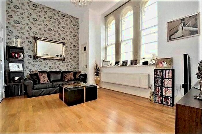 1 Bedroom Flat To Rent In Princess Park Manor Pr, Royal Drive, New Southgate, N11