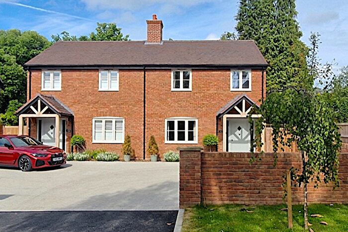 2 Bedroom Semi-Detached House For Sale In Cob Cottage, Paddock Grove, Effingham, KT24