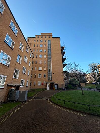 2 Bedroom Flat To Rent In John Aird Court, London, W2