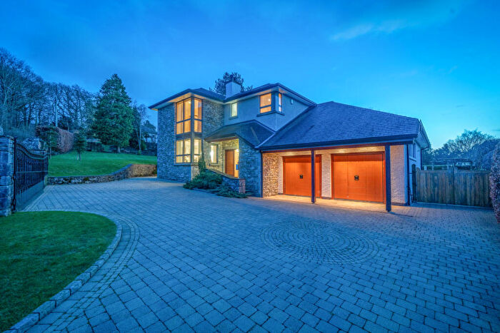 4 Bedroom Detached House For Sale In Knott Road, Arnside, LA5