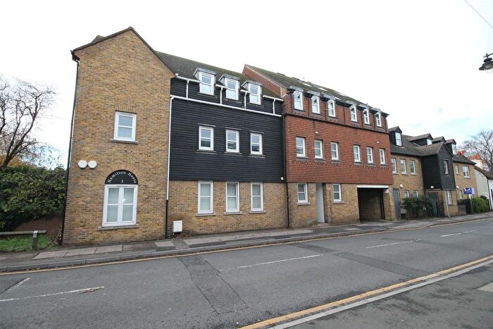 1 Bedroom Flat To Rent In North Street, Carshalton, SM5