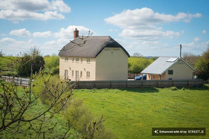 4 Bedroom Detached House To Rent In Hollacombe, Crediton, EX17