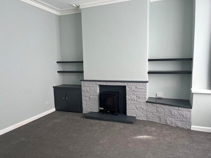 2 Bedroom Apartment To Rent In Ashcombe Road, Weston-super-Mare, BS23