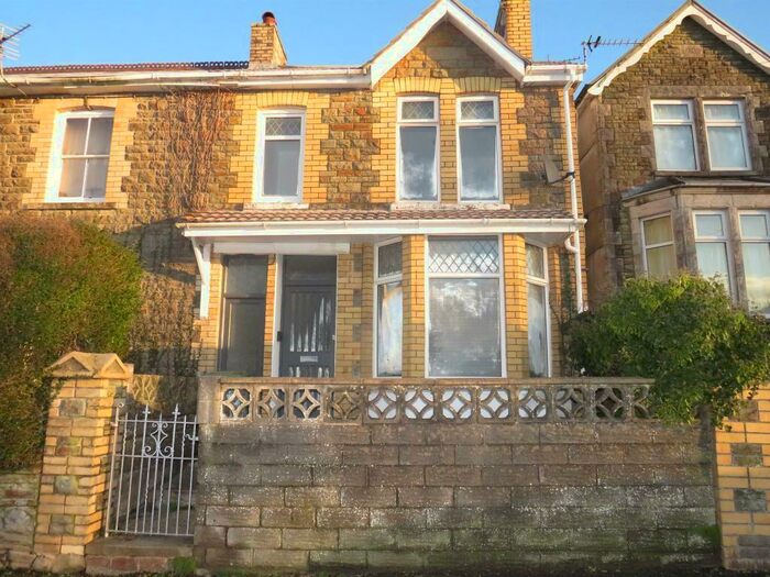 3 Bedroom House To Rent In Chapel Road, Llanharan, Pontyclun, CF72
