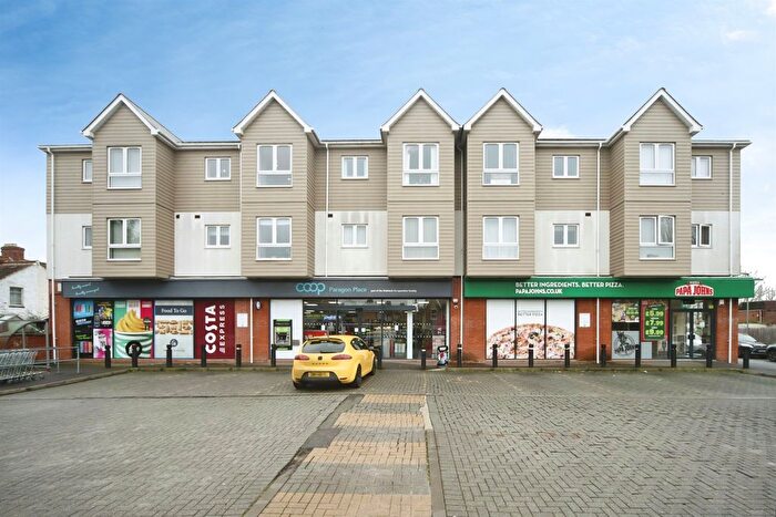 1 Bedroom Flat For Sale In Paragon Place, Bridgwater, TA6