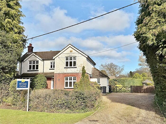 4 Bedroom Detached House For Sale In Edmondsham Road, Verwood, Dorset, BH31