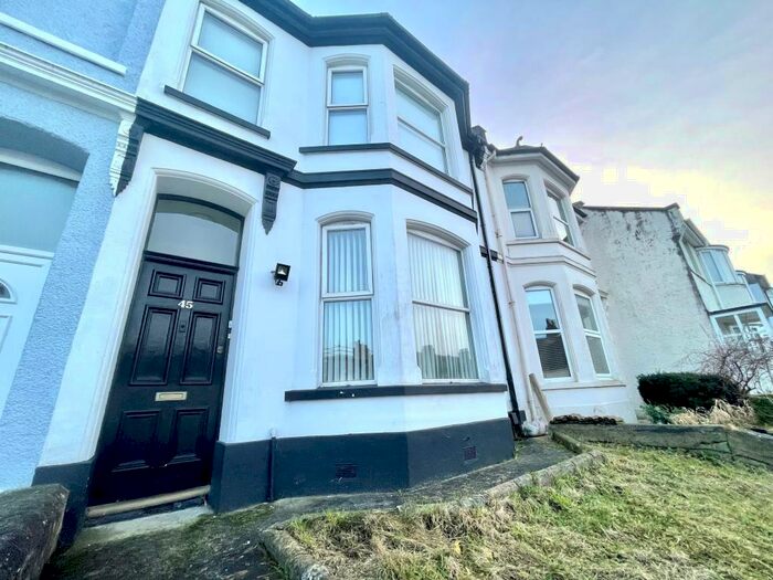 2 Bedroom Ground Flat To Rent In Pasley Street, Plymouth, PL2