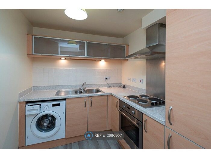 1 Bedroom Flat To Rent In Brunswick House, Swindon, SN1