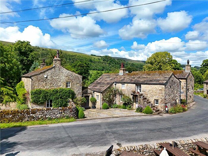 5 Bedroom Detached House For Sale In Starbotton, Skipton, North Yorkshire, BD23