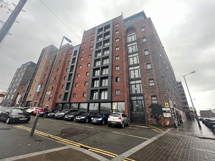 1 Bedroom Apartment For Sale In Bridgewater Street, Liverpool, Merseyside, L1