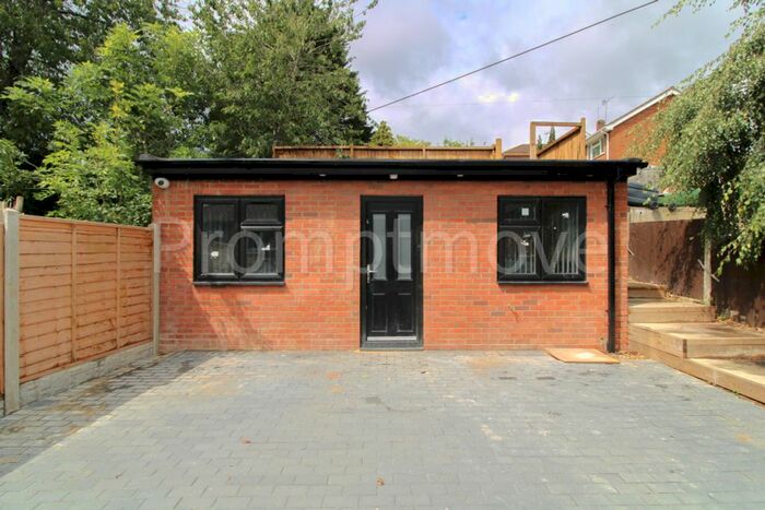 1 Bedroom Property To Rent In Eaton Green Road, Luton, LU2