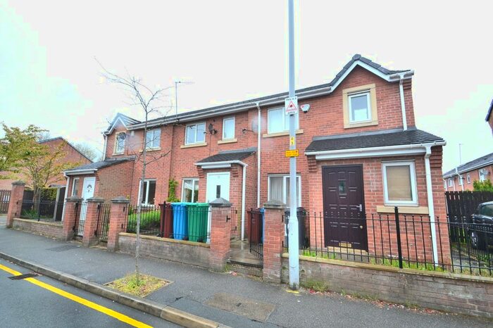 3 Bedroom Semi-Detached House To Rent In Tomlinson Street, Hulme, Manchester, Manchester, M15