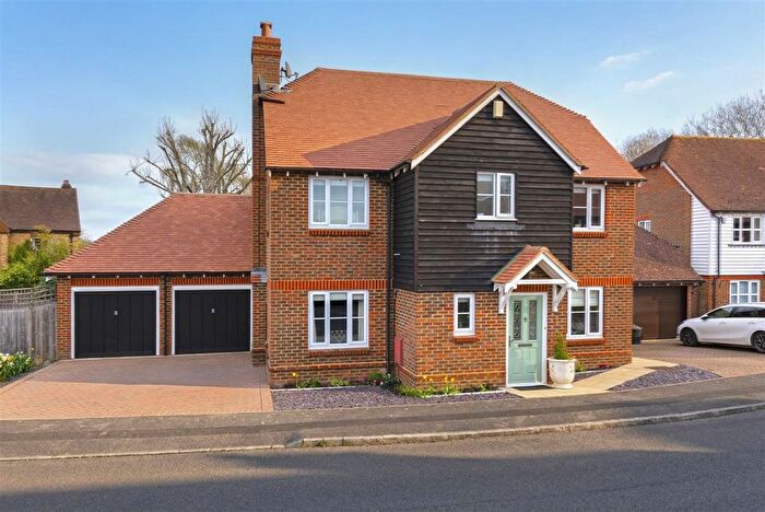 4 Bedroom Detached House For Sale In Stickens Lane, East Malling, ME19