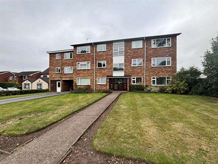 1 Bedroom Flat To Rent In Cedar Court, Allesley Village, Coventry, CV5