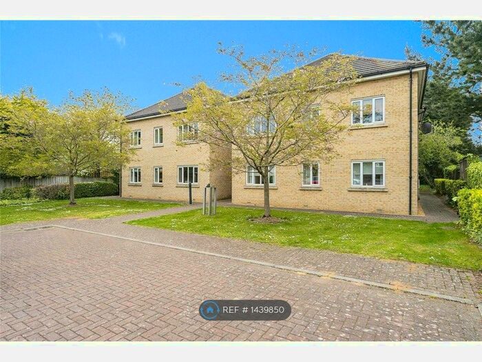 2 Bedroom Flat To Rent In Brookwood House, Cambridge, CB4