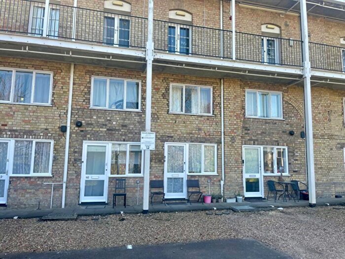1 Bedroom Maisonette For Sale In Bridge Place, Godmanchester, Huntingdon, PE29