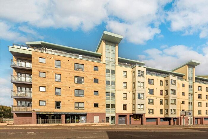 2 Bedroom Apartment For Sale In Lindsay Road, Leith, Edinburgh, EH6
