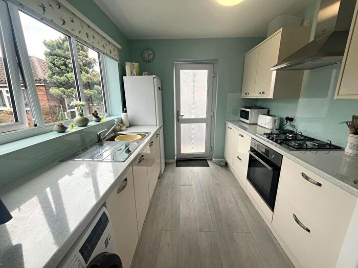 3 Bedroom Bungalow For Sale In Pound Road, Chatteris, PE16