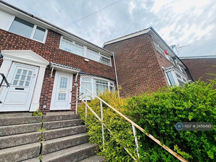 3 Bedroom Terraced House To Rent In Ramshead Crescent, Leeds, LS14