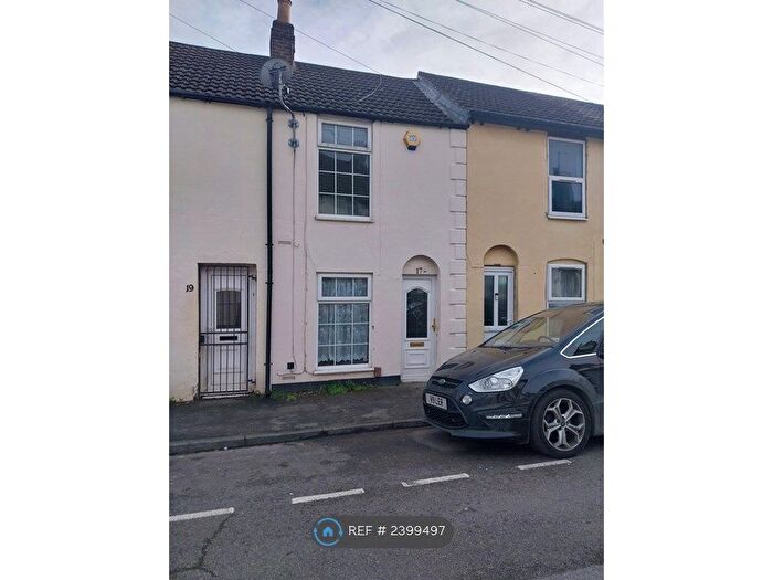 2 Bedroom Terraced House To Rent In Fox Street, Gillingham, ME7