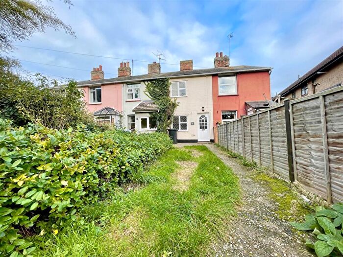 2 Bedroom House To Rent In Church Street, Sudbury, CO10