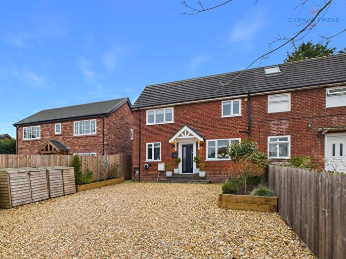 4 Bedroom Semi Detached House For Sale In School Lane, Mickle Trafford, CH2