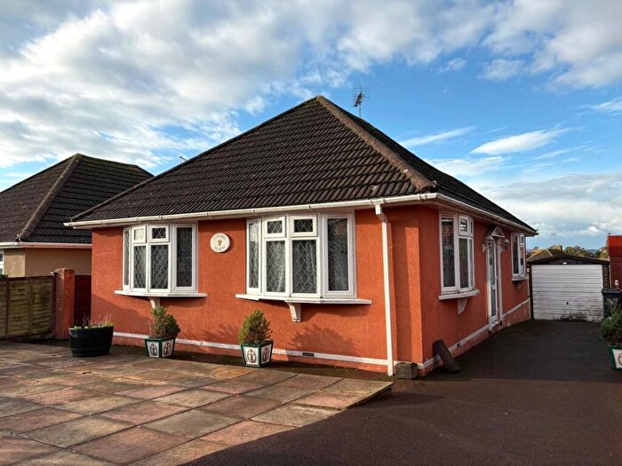 2 Bedroom Bungalow For Sale In Elmfield Crescent, Exmouth, Devon, EX8
