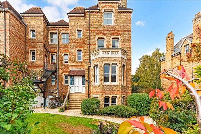 1 Bedroom Flat To Rent In Crick Road, Oxford, Oxfordshire, OX2