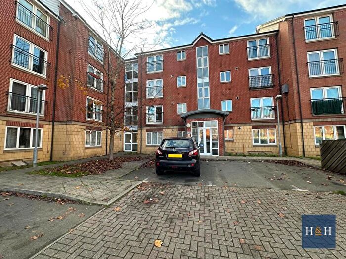 2 Bedroom Apartment To Rent In Balfour Close, Kingsthorpe -, NN2