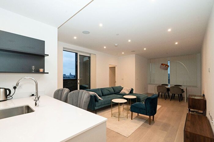 2 Bedroom Flat To Rent In New Tannery Way, Bermondsey, SE1