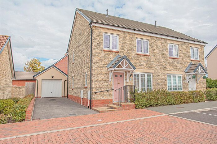 3 Bedroom Semi-Detached House For Sale In Maple Road, Curry Rivel, Somerset, TA10