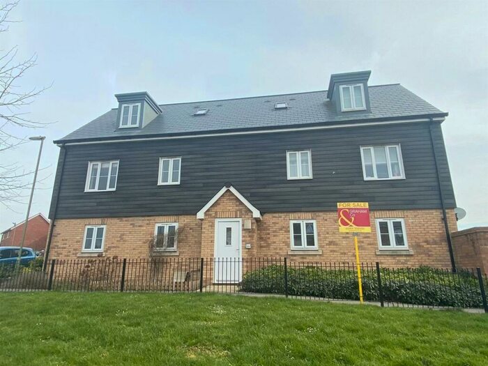 2 Bedroom Coach House To Rent In Picket Twenty Way, Andover, SP11