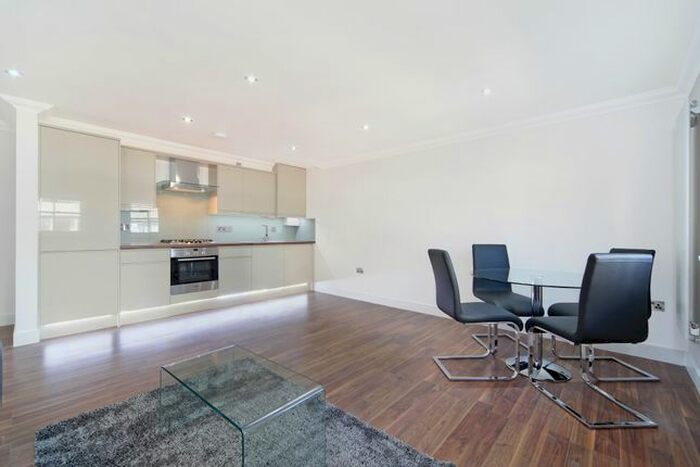 2 Bedroom Flat To Rent In Rai House, New Road, Whitechapel, London, E1
