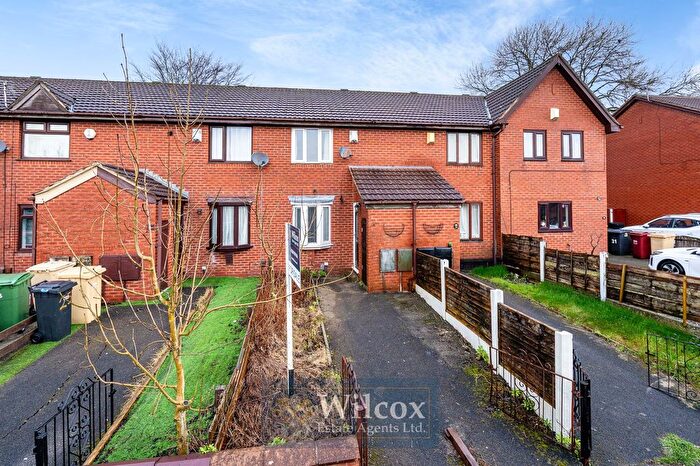 2 Bedroom Terraced House For Sale In Willow Close, Bolton, BL3