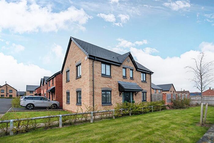 4 Bedroom Detached House For Sale In Millstone Close, North Shields, NE29