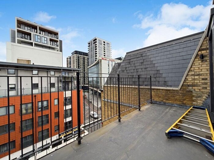 1 Bedroom Apartment To Rent In Sutton Court Road, Sutton, SM1