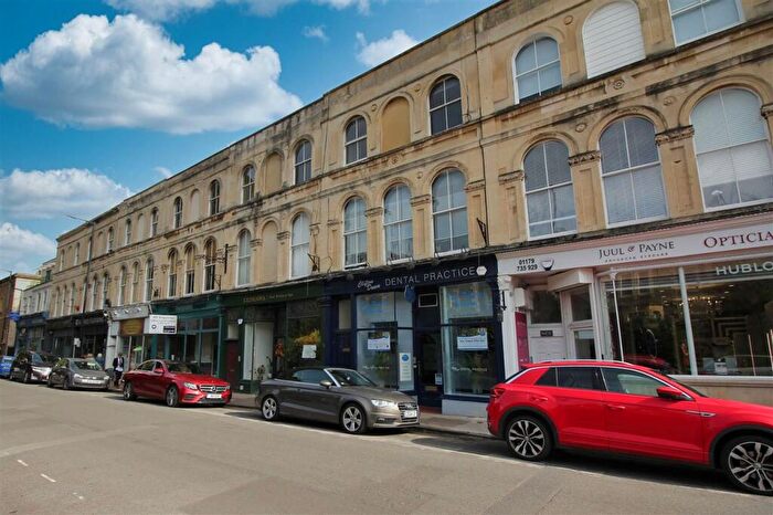 2 Bedroom Apartment To Rent In Alma Road, Clifton, Bristol, BS8