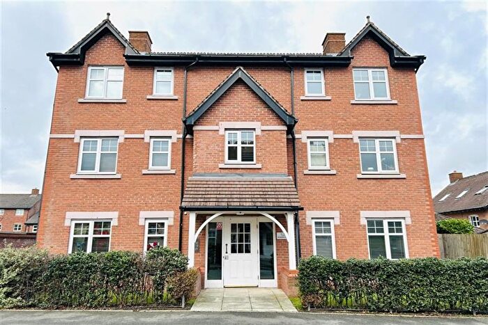 1 Bedroom Flat For Sale In Newarth Drive, Lymm, WA13