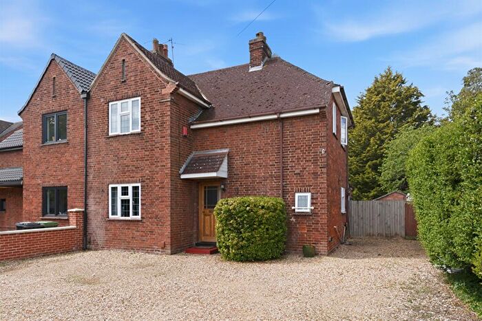 3 Bedroom Detached House For Sale In Westwood Park Road, Peterborough, PE3