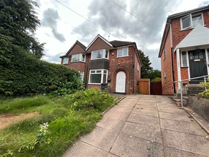 3 Bedroom Detached House To Rent In New Coventry Road, Birmingham, B26