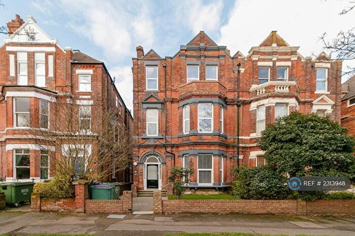 2 Bedroom Flat To Rent In Bouverie Road West, Folkestone, CT20